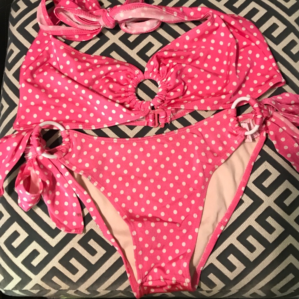 Pink Polka Dot Bikini 👙